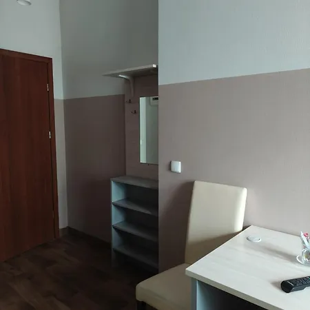 Goscinne Rozbark 호텔