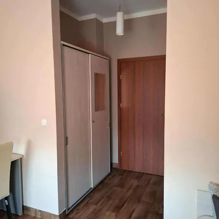 Goscinne Rozbark Ξενοδοχείο Μπίτομ