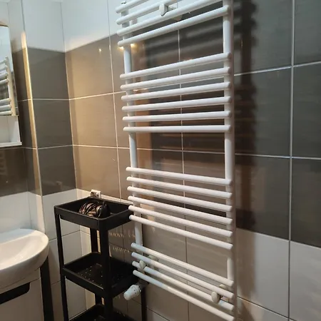 Goscinne Rozbark * Μπίτομ