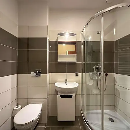 Goscinne Rozbark Otel