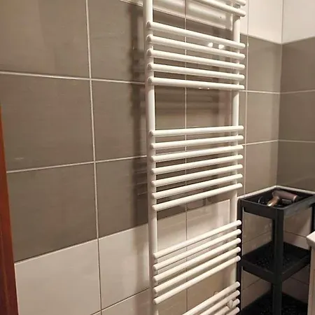 Otel Goscinne Rozbark Bytom