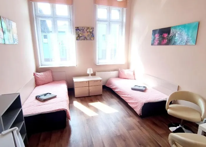 Goscinne Rozbark מלון