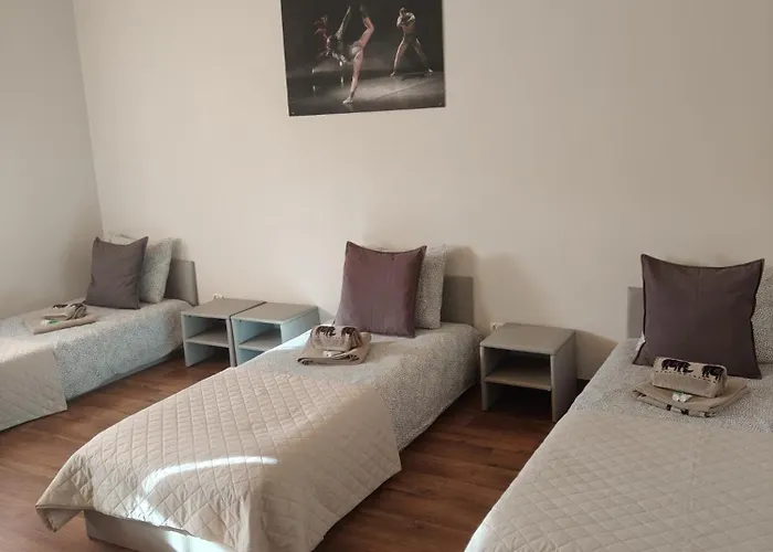 Goscinne Rozbark ביטום