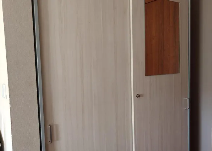 מלון Goscinne Rozbark ביטום