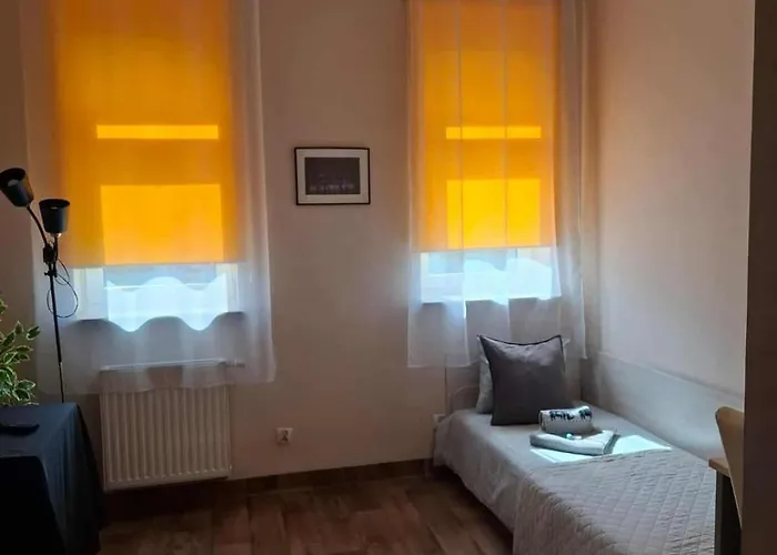 Goscinne Rozbark מלון